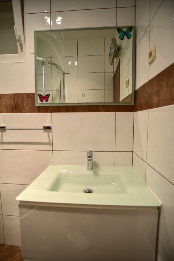 Apartment Lavande 2 Pridraga Kültér fotó